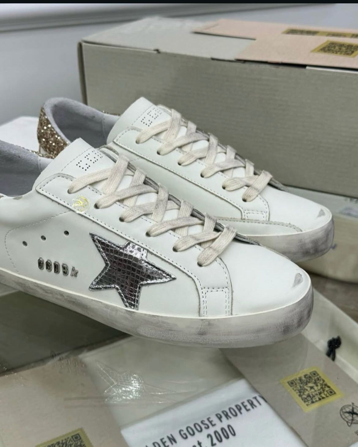 Golden Goose Superstar – Silver Snake Star