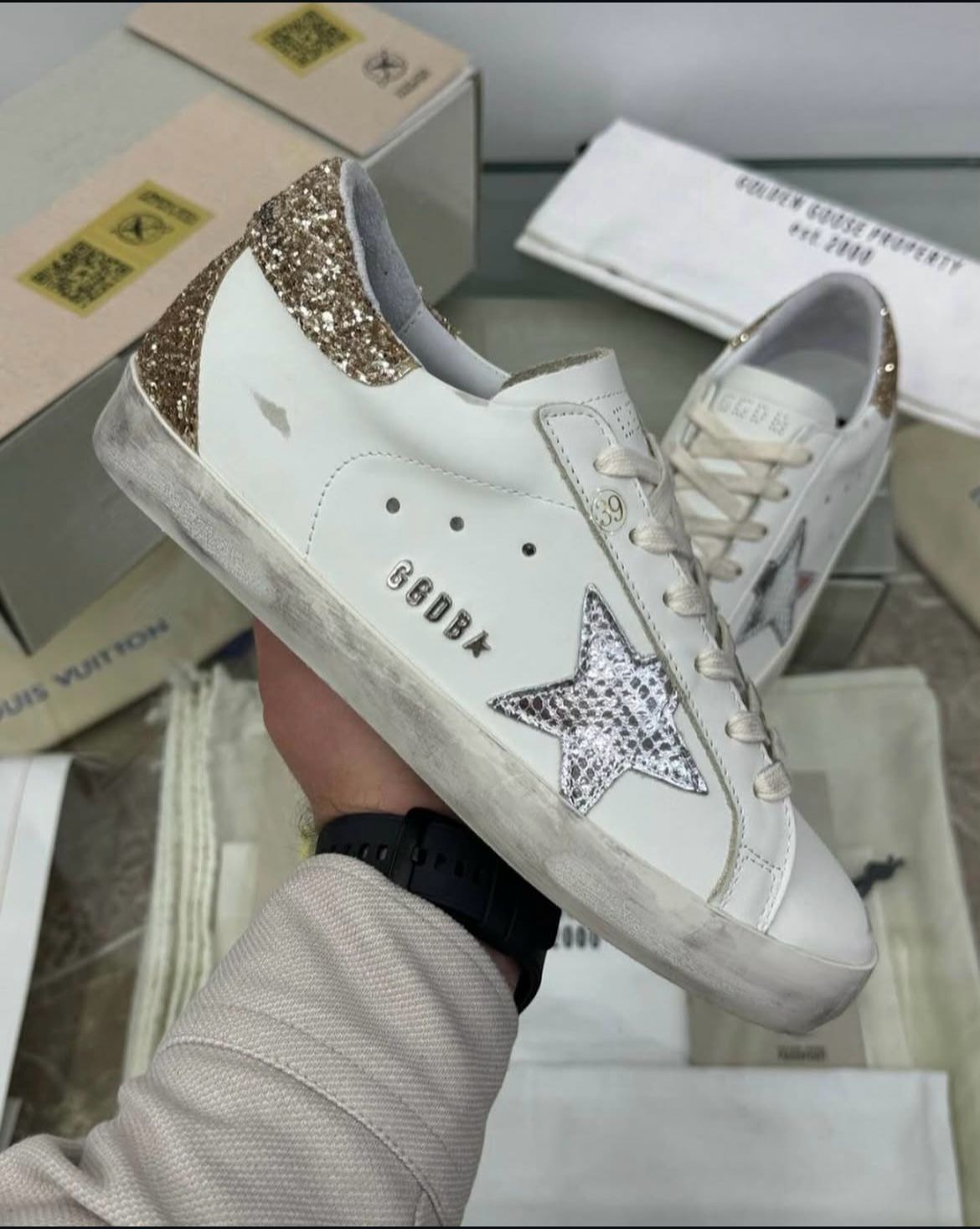 Golden Goose Superstar – Silver Snake Star