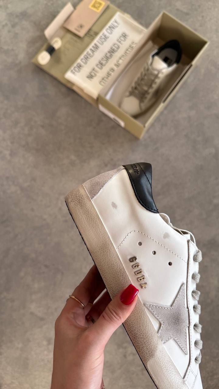 Golden Goose Superstar Classic Distressed Leather Sneakers