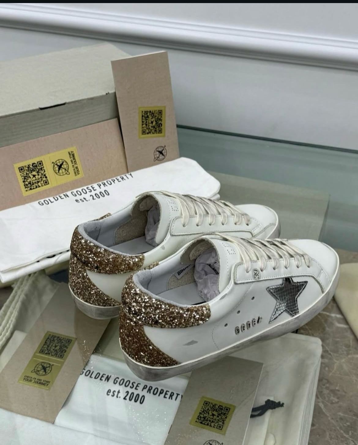 Golden Goose Superstar – Silver Snake Star