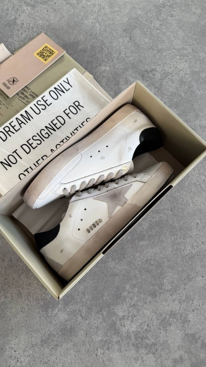 Golden Goose Superstar Classic Distressed Leather Sneakers