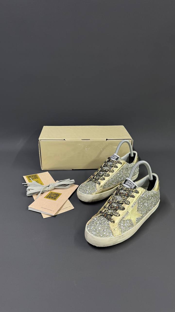 Golden Goose Super-Star Glitter & Leather Sneaker